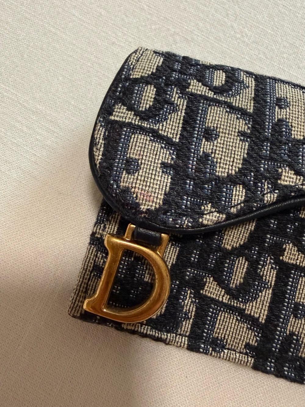 Dior Jacquard Card Holder in Black and Beige with Gold 'D' Accent - Picture 4 of 8
